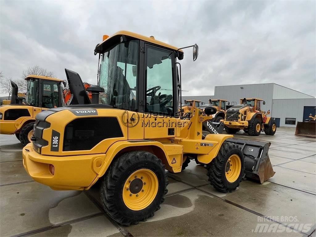 Volvo L30G Rataslaadurid