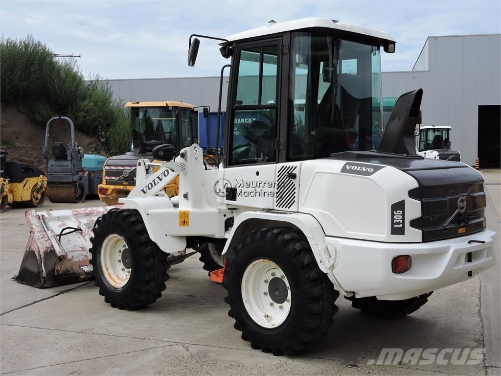Volvo L30G + FORK Rataslaadurid
