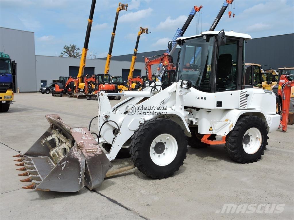 Volvo L30G + FORK Rataslaadurid