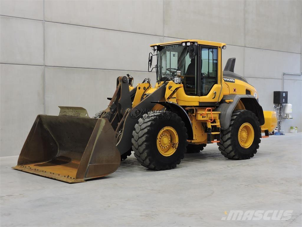 Volvo L90H Rataslaadurid