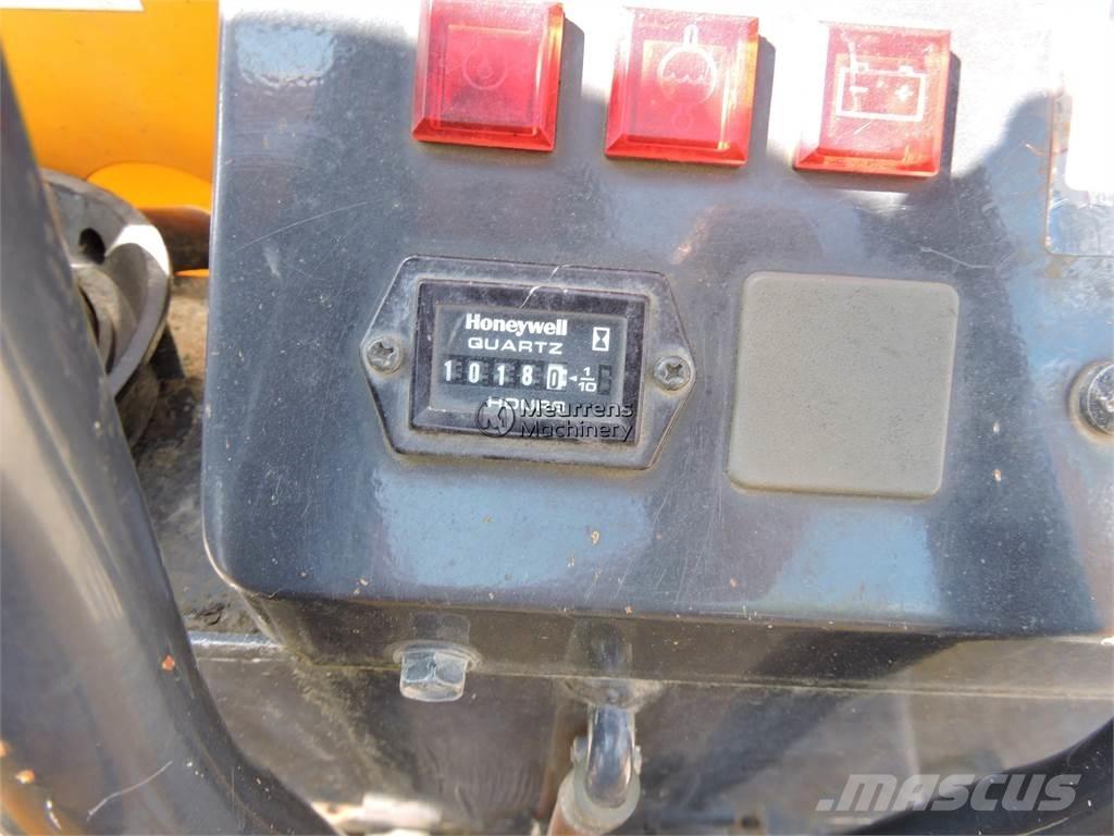 Yanmar C12R-B Liigendraamiga pinnaseveokid