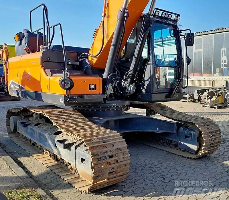 Develon DX 255 LC-7 Roomikekskavaatorid