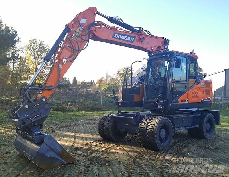 Doosan DX 165 WR-7 Ratasekskavaatorid