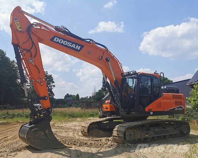 Doosan DX 210 LC-7 Roomikekskavaatorid