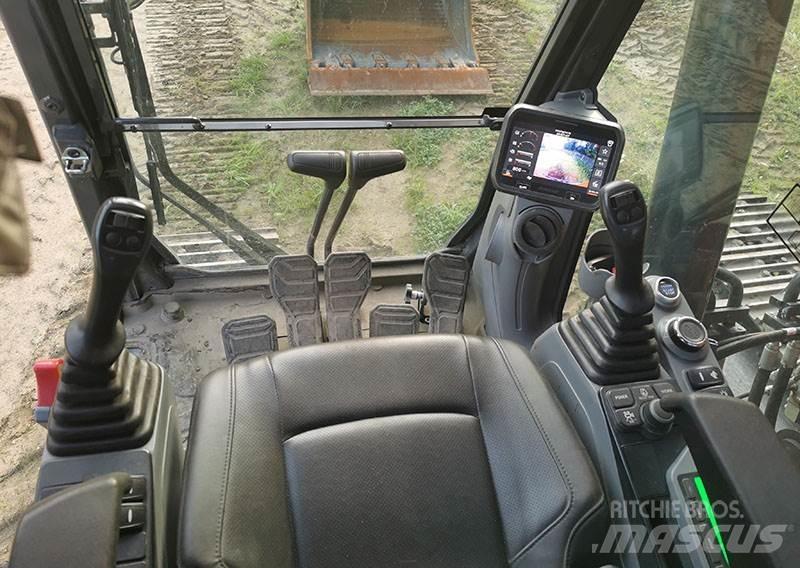 Doosan DX 225 LC-7 Roomikekskavaatorid