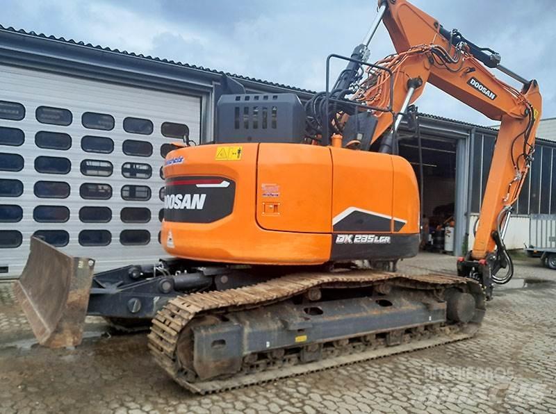 Doosan DX 235 LCR-7 Roomikekskavaatorid