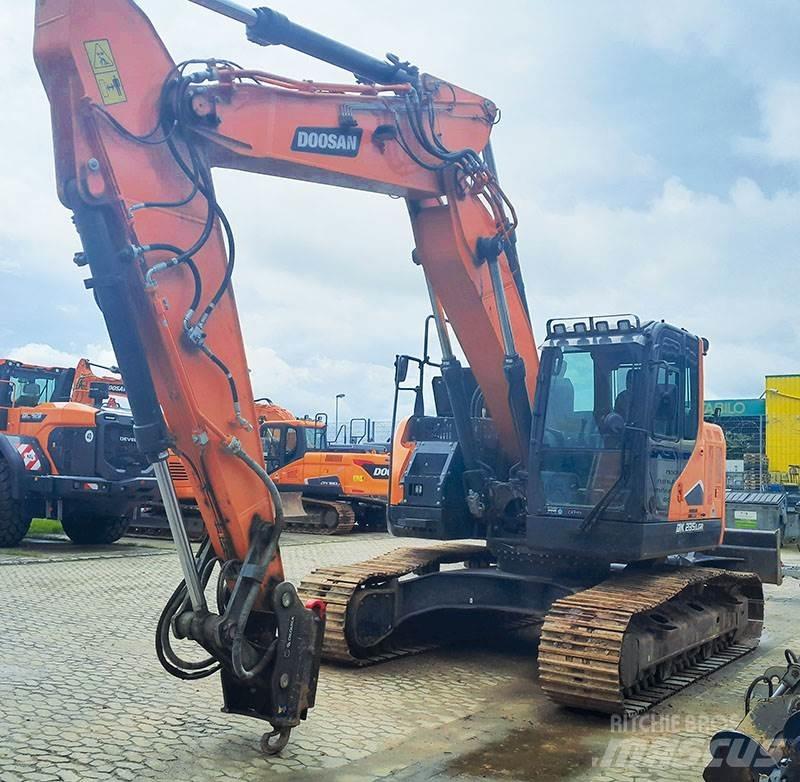 Doosan DX 235 LCR-7 Roomikekskavaatorid