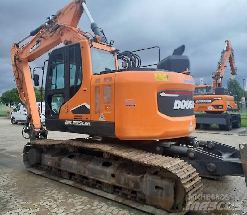 Doosan DX 235 LCR-7 Roomikekskavaatorid