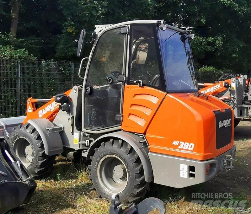 Weycor AR 380 Rataslaadurid
