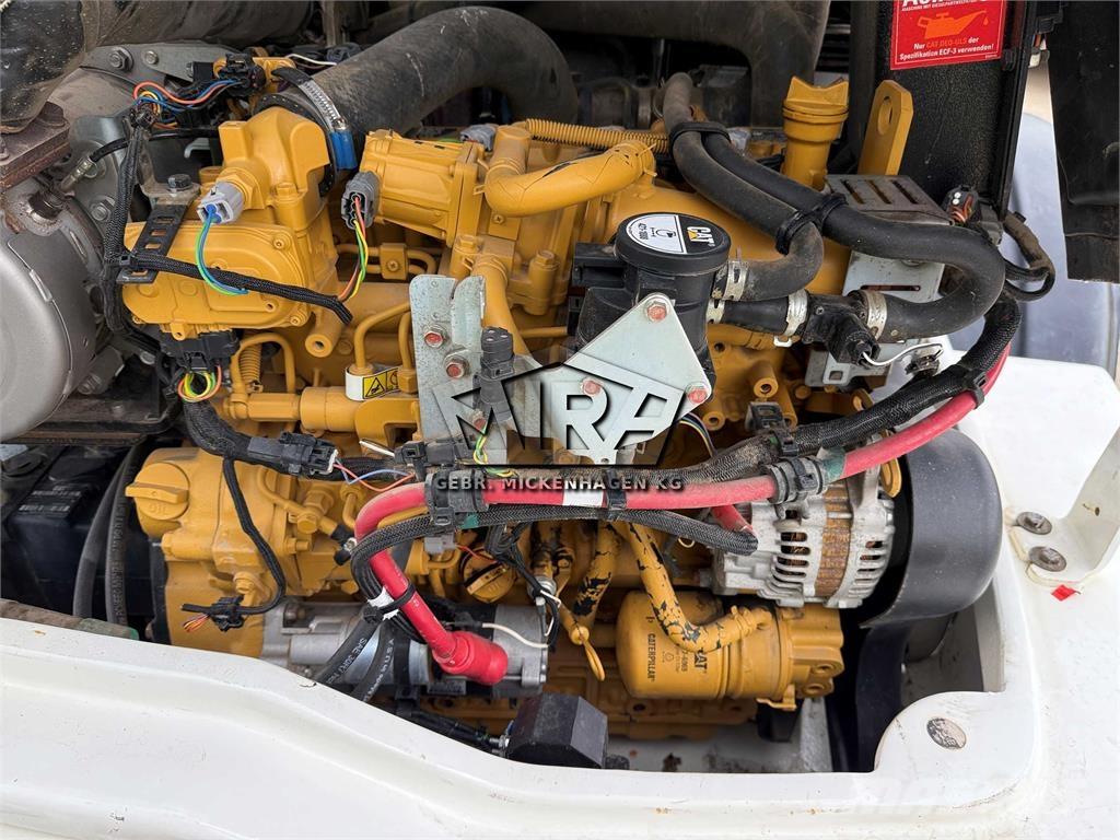 CAT 908 M Rataslaadurid