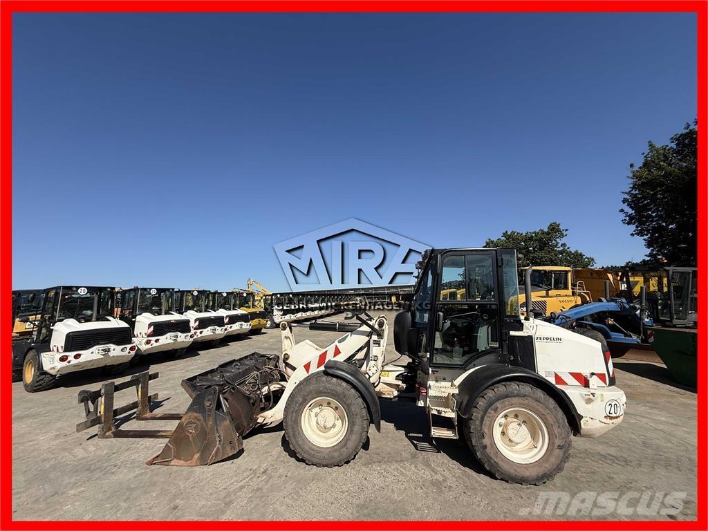 CAT 908 M Rataslaadurid