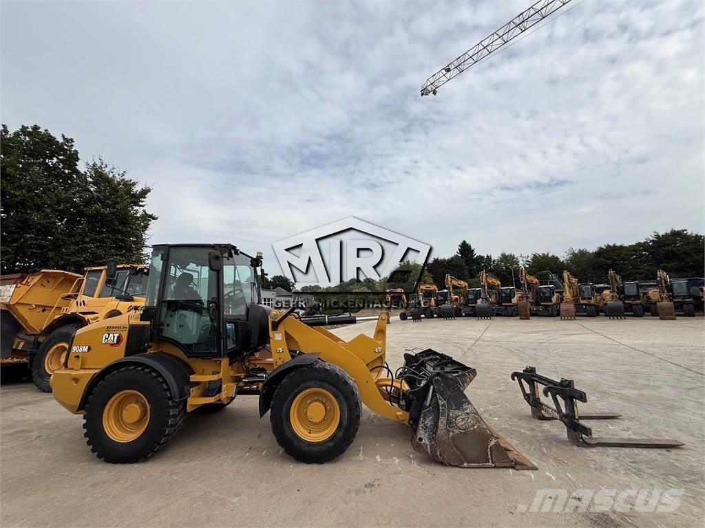 CAT 908 M Rataslaadurid