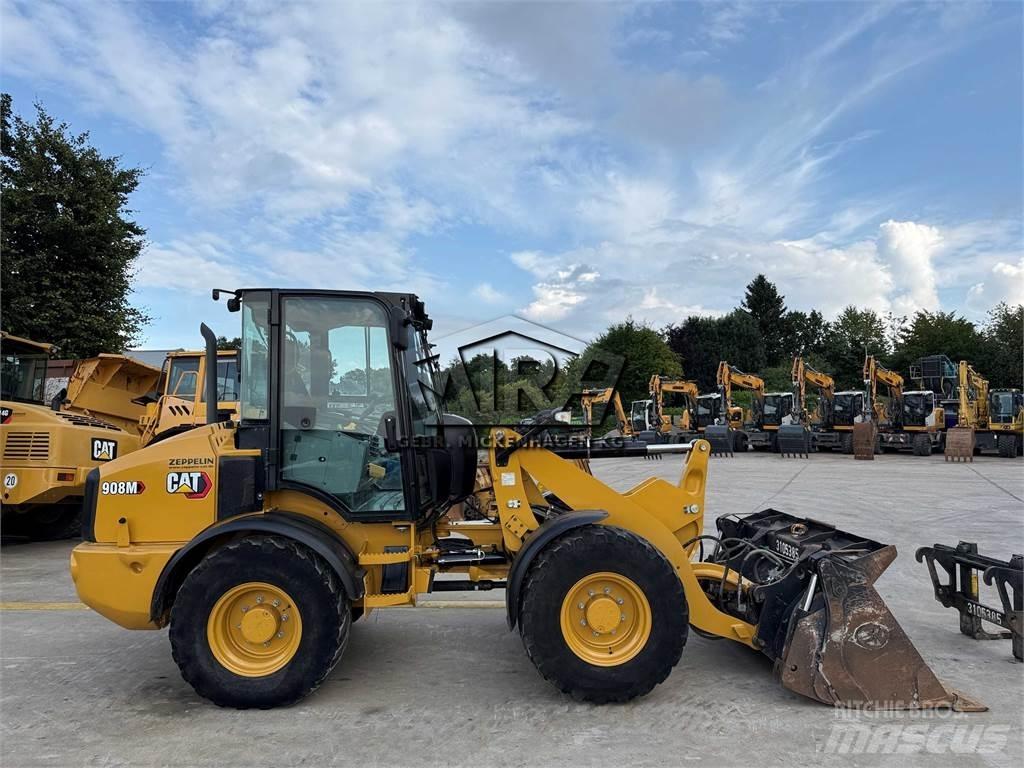 CAT 908 M Rataslaadurid