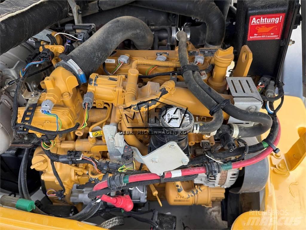 CAT 908 M Rataslaadurid