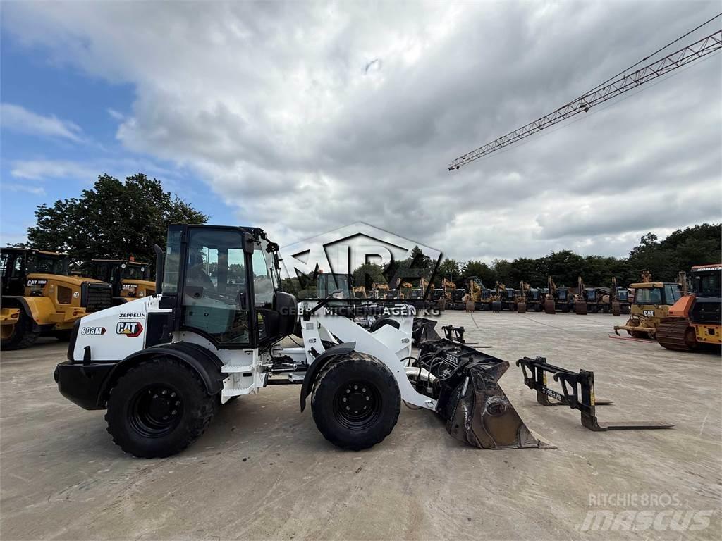 CAT 908 M Rataslaadurid