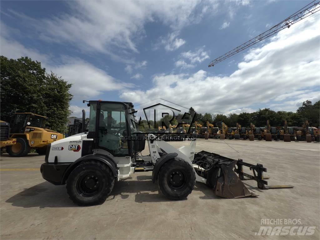 CAT 908 M Rataslaadurid