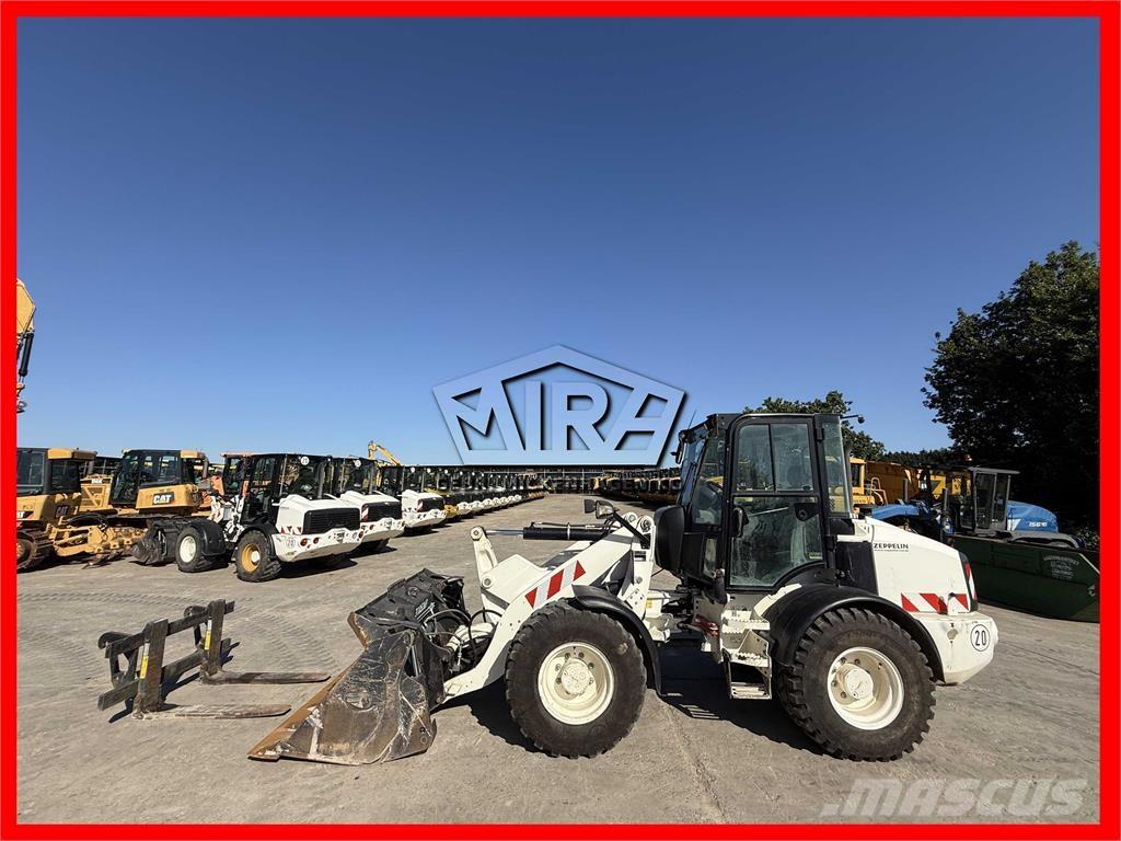 CAT 908 M Rataslaadurid