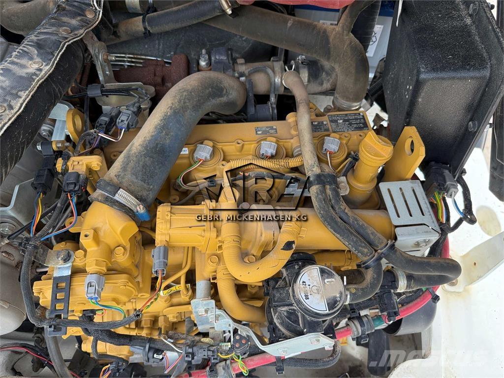 CAT 908 M Rataslaadurid