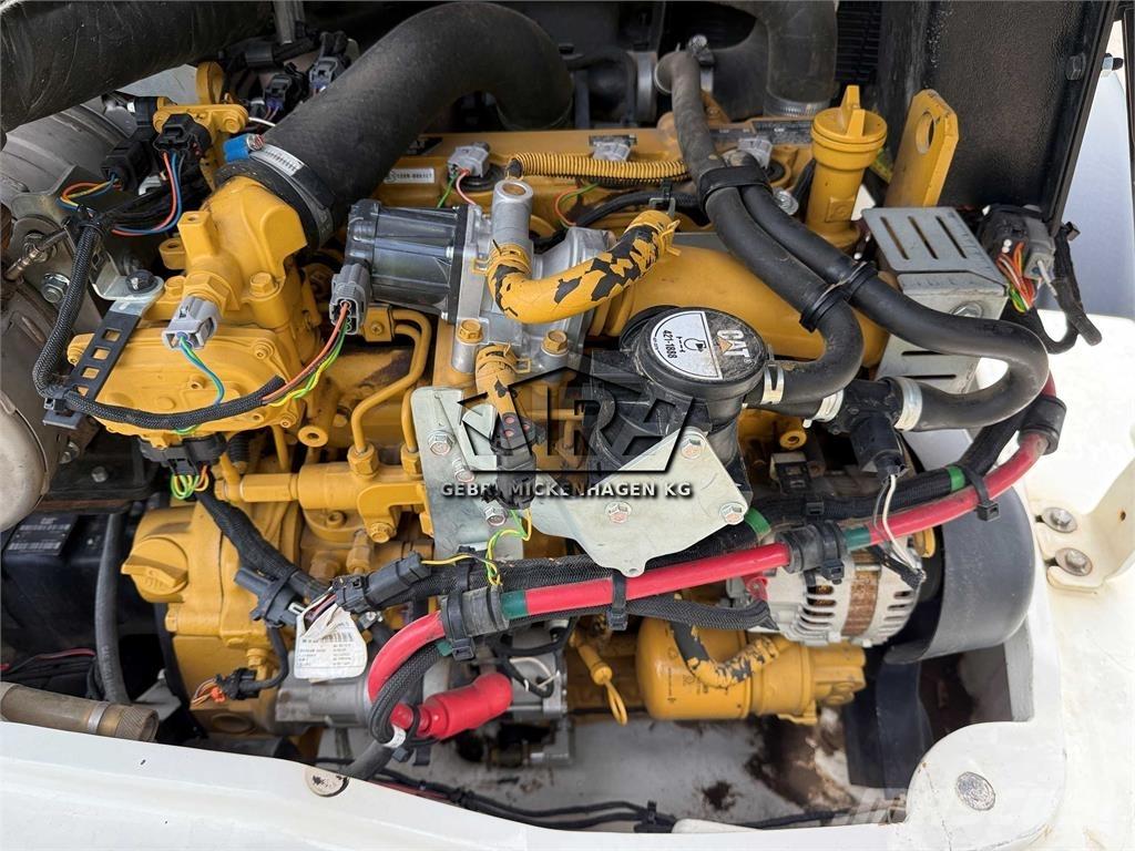 CAT 908 M Rataslaadurid