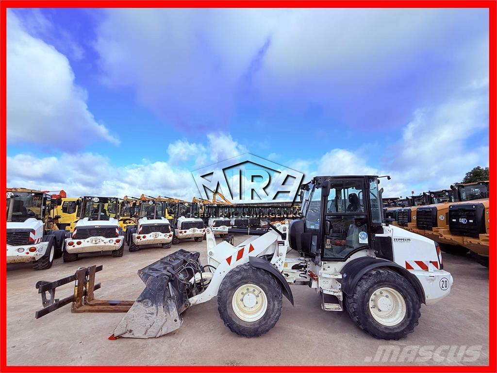CAT 908 M Rataslaadurid