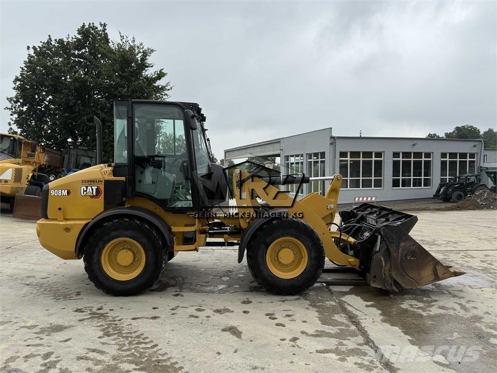 CAT 908M Rataslaadurid