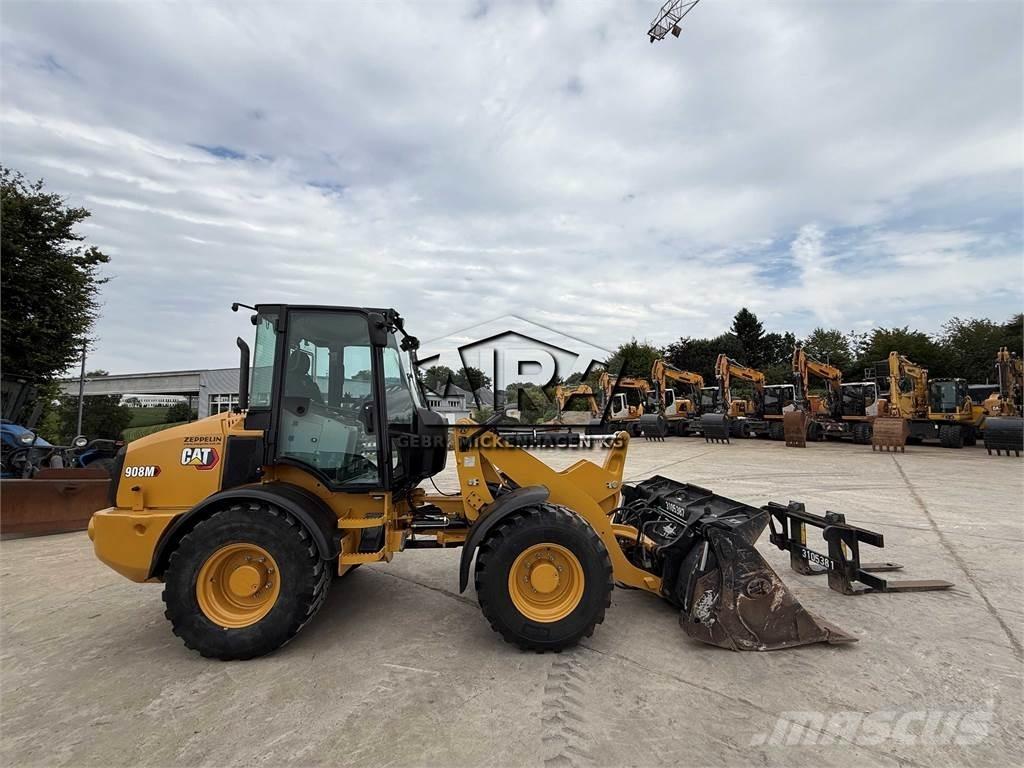 CAT 908M Rataslaadurid