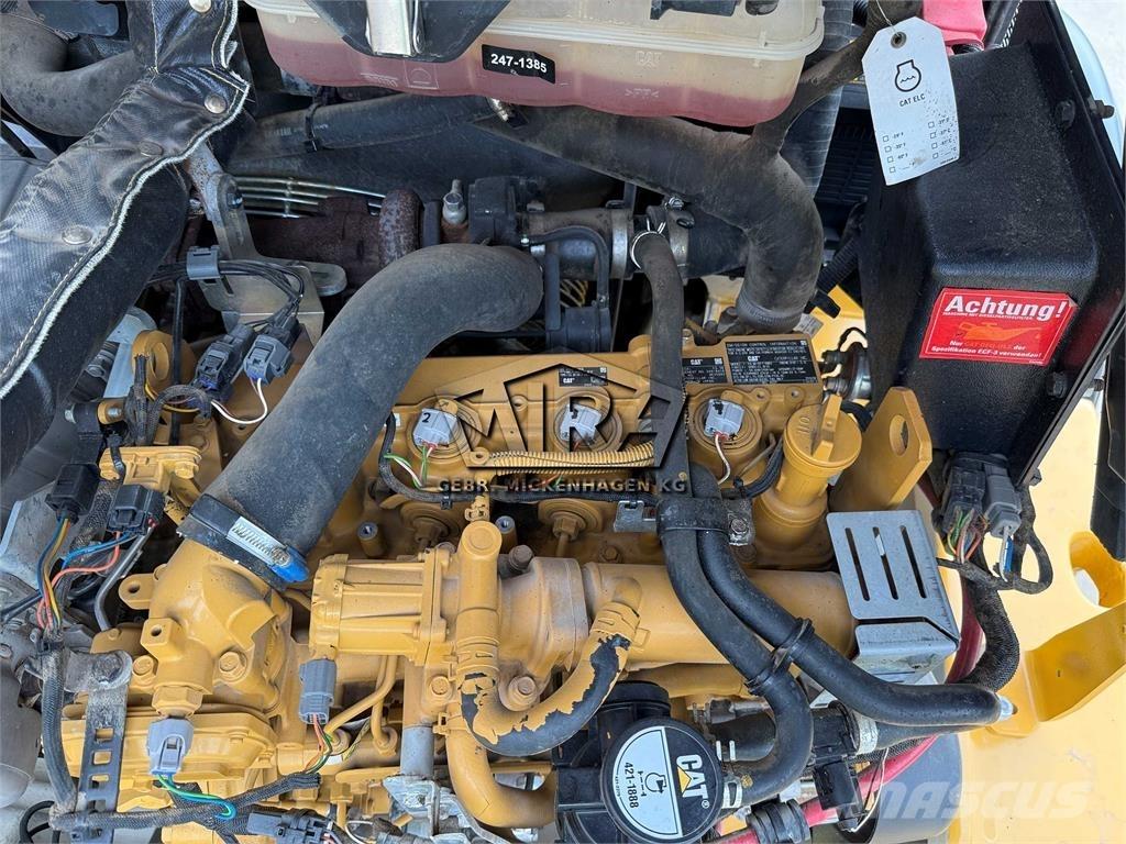 CAT 908M Rataslaadurid