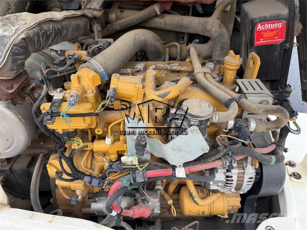 CAT 908M Rataslaadurid