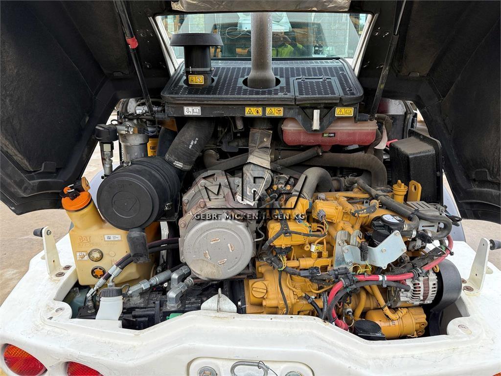 CAT 908M Rataslaadurid