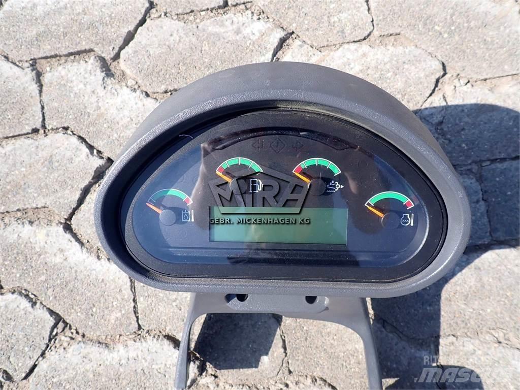 CAT 926 M/ Display Elektroonikaseadmed