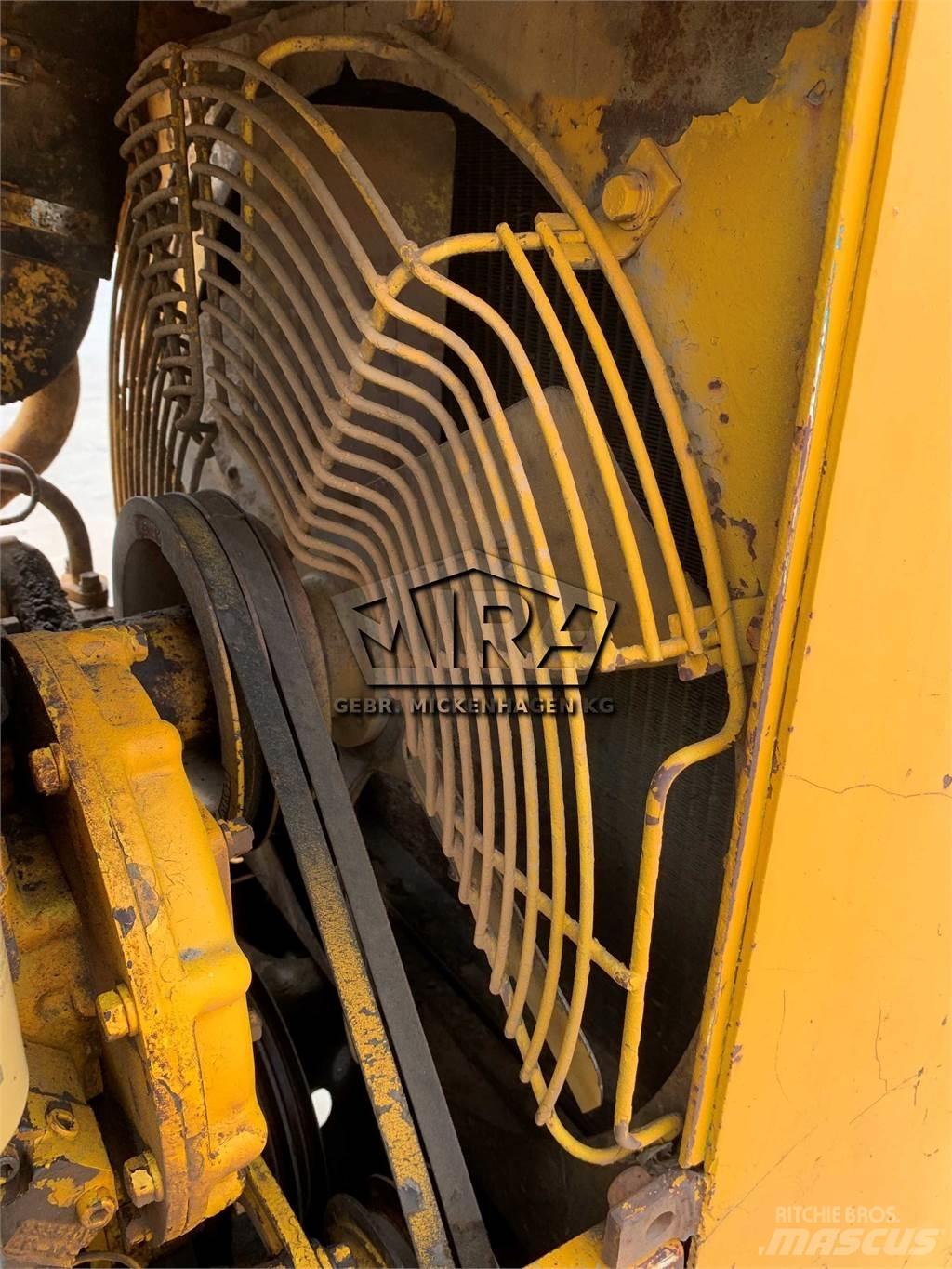 CAT 941 Roomiklaadurid