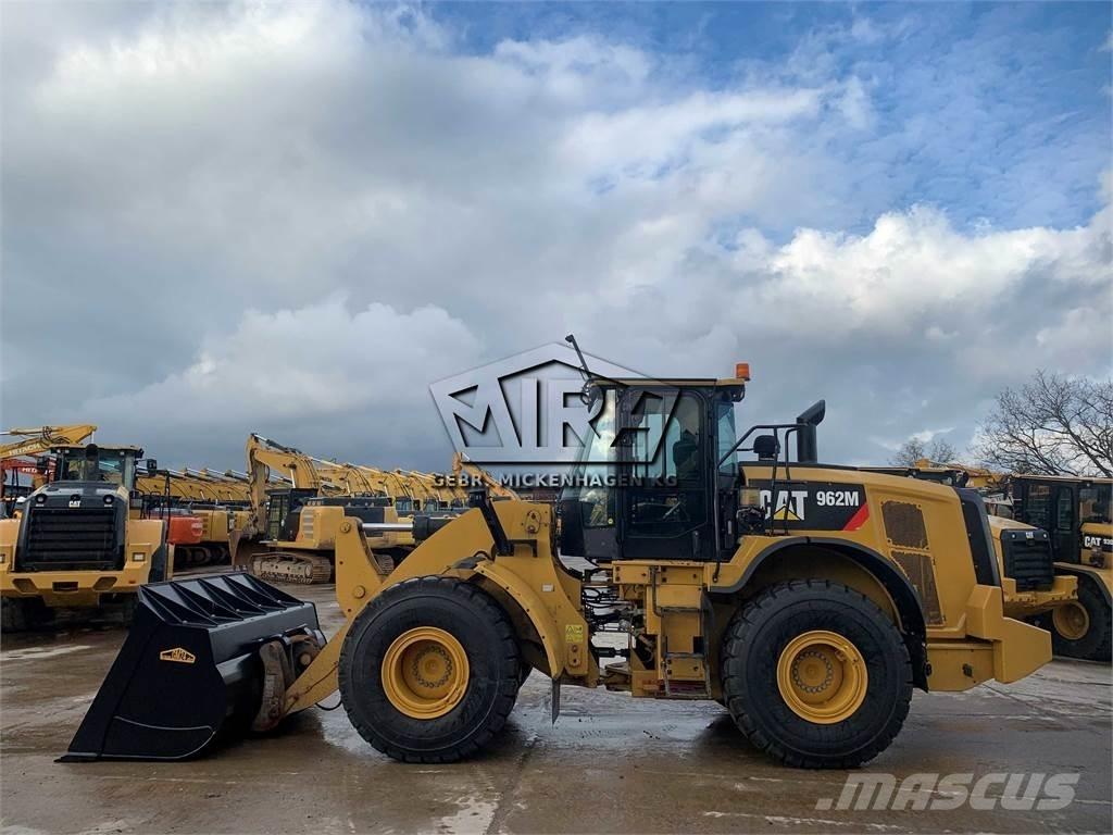 CAT 962M ( 950 M ) Rataslaadurid