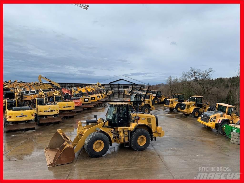 CAT 972M XE Rataslaadurid