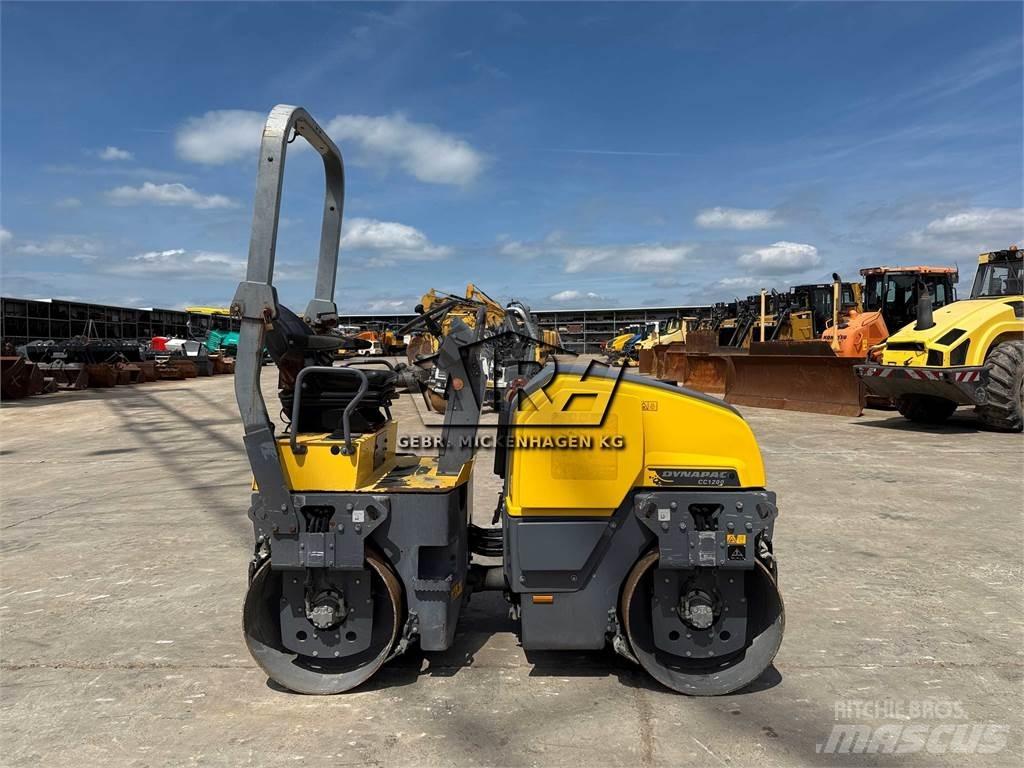 Dynapac CC1200 Tandemrullid