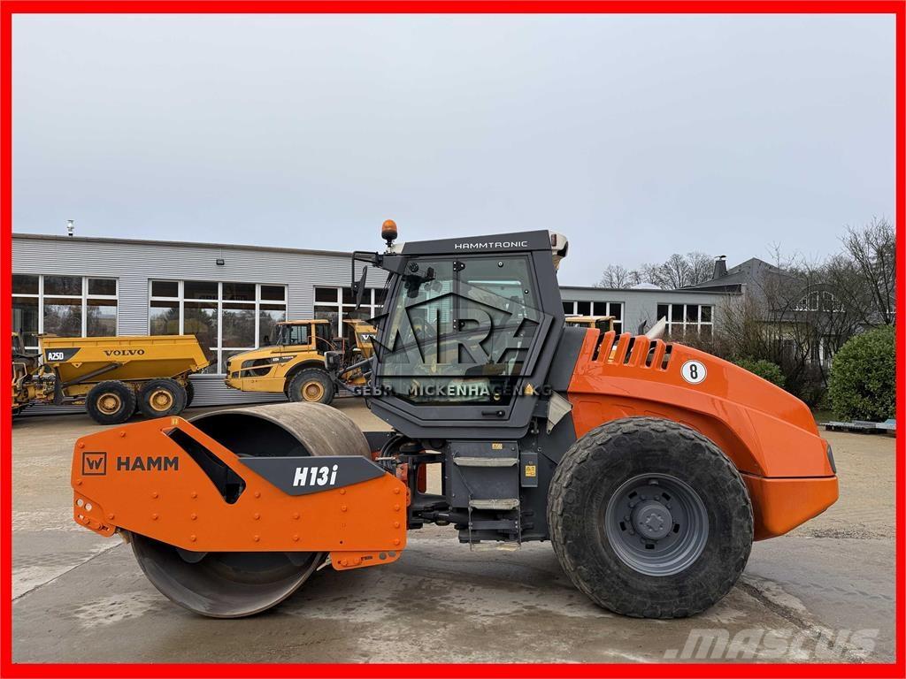 Hamm H 13i Ühe trumliga rullid