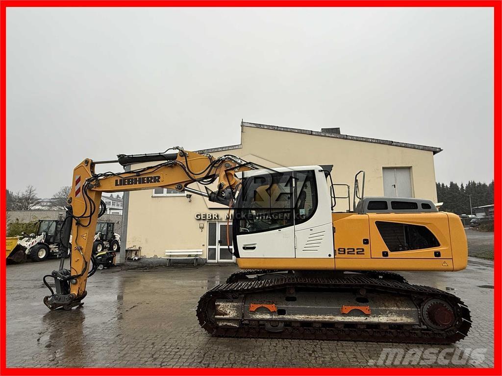 Liebherr R 922 LC Roomikekskavaatorid