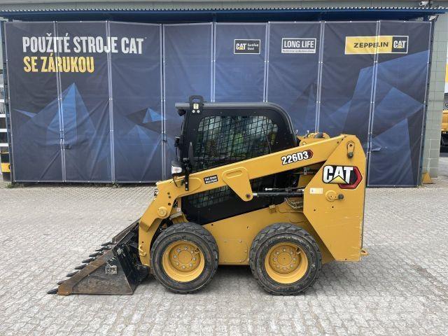 CAT 226D3 Muu