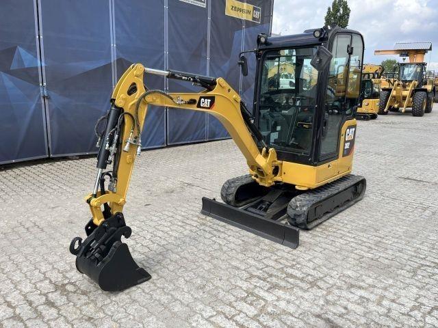 CAT 302 CR Muu