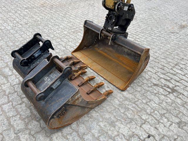 CAT 305E2 CR Muu