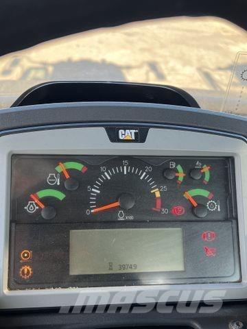 CAT 730 Muu