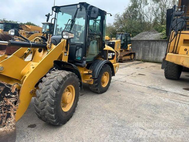 CAT 907 H2 Rataslaadurid