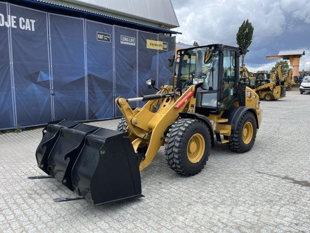 CAT 908 Muu