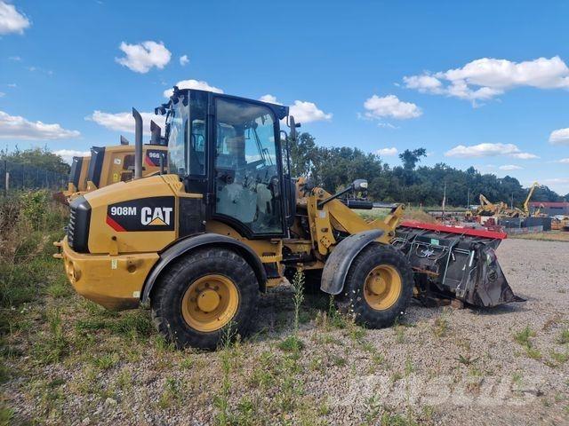 CAT 908M Muu