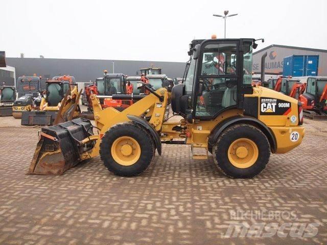 CAT 908M / 35 km/h Rataslaadurid
