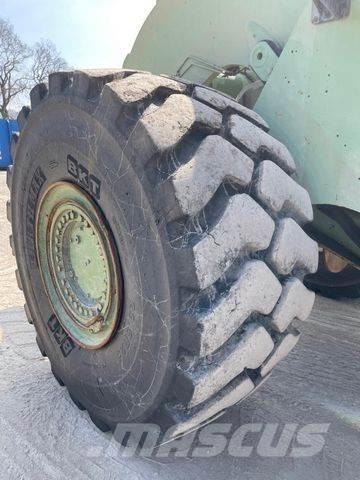CAT 980 M Rataslaadurid