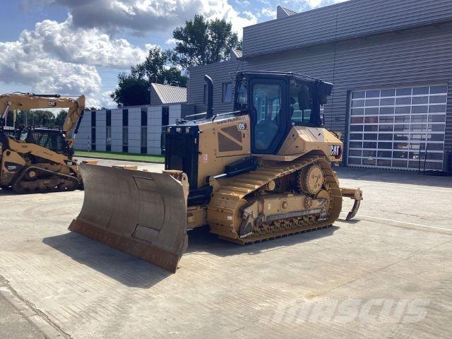 CAT D5 Muu