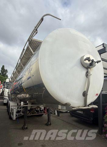  E.T.A. Tsistern poolhaagised