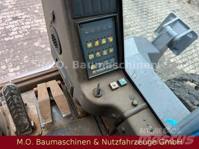 Fuchs MHL 350 Ratasekskavaatorid