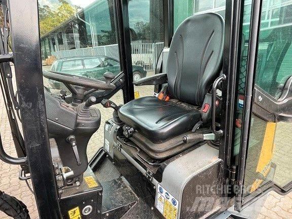 GiANT G2200 HD Frontaallaadurid ja ekskavaatorid