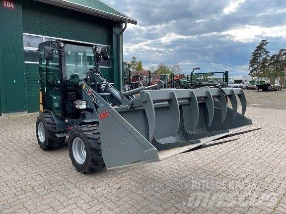 GiANT G2200 HD Rataslaadurid
